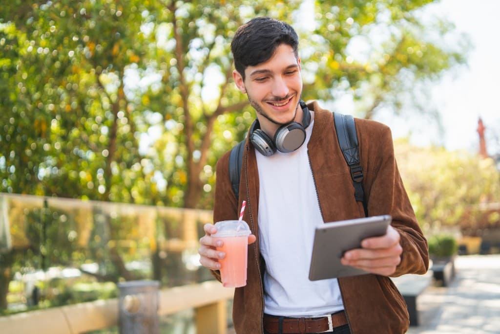 Creator selling printable downloads online with SendOwl